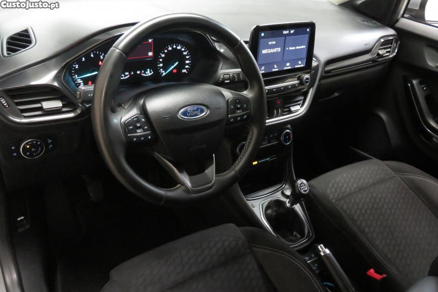 Ford Puma 1.0 EcoBoost MHEV Ti — fotografia 21