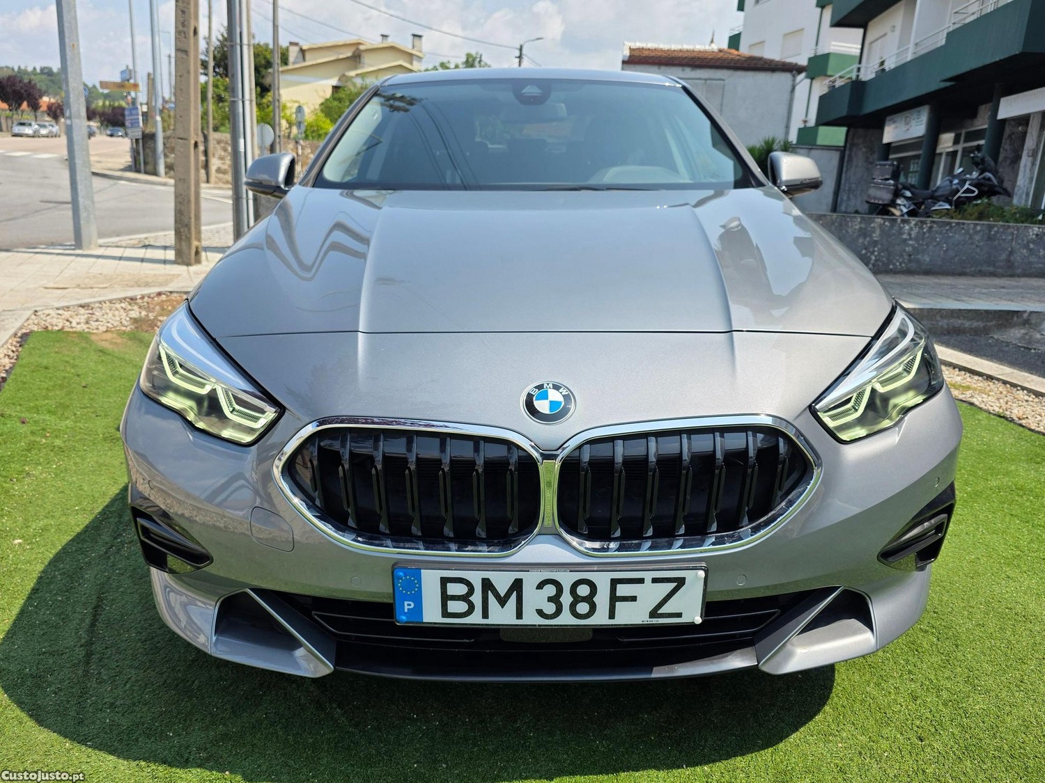 BMW 216 d Line Sport — fotografia 28