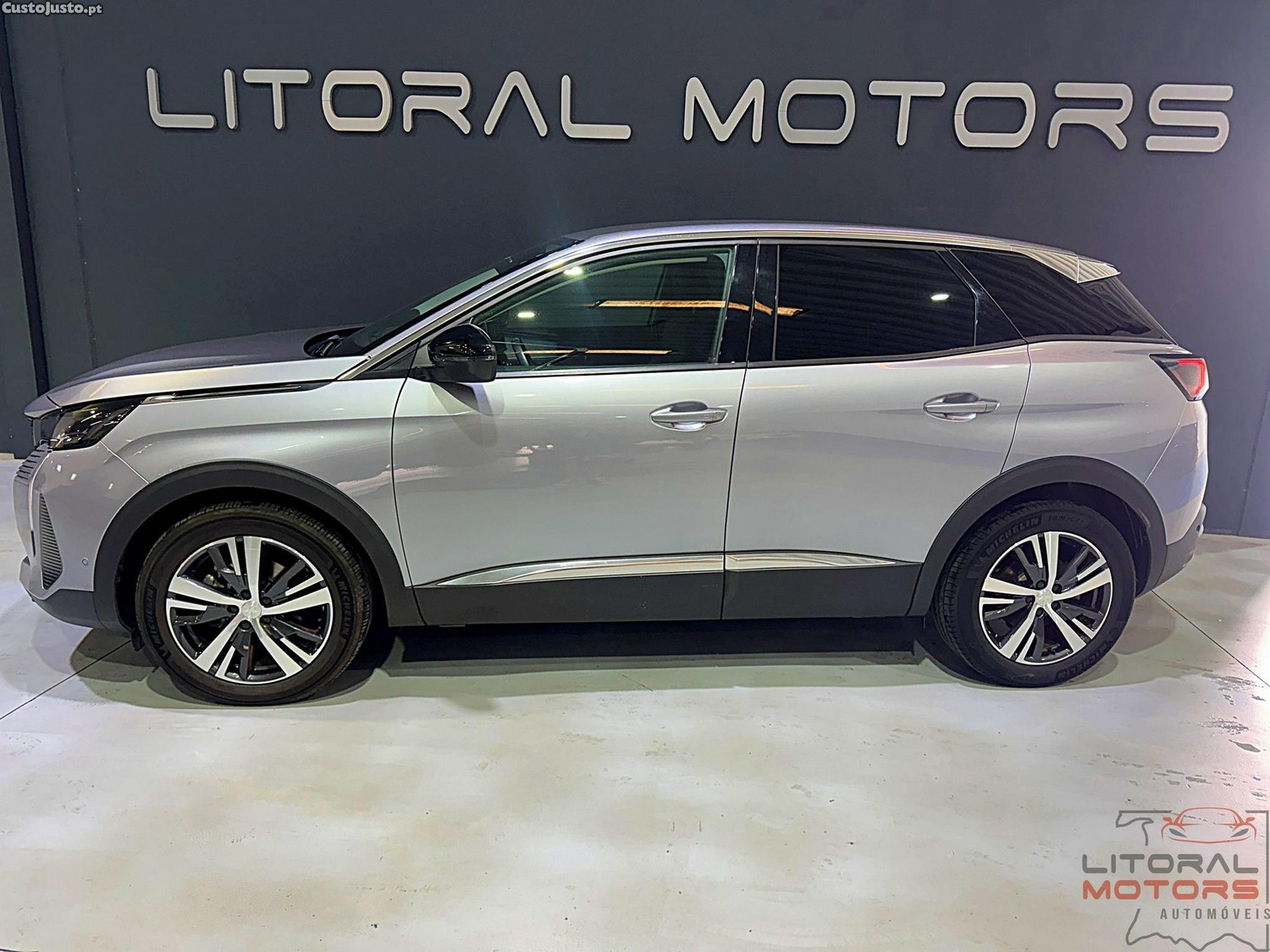 Peugeot 3008 1.2 PureTech Allure Pack EAT8 — fotografia 20
