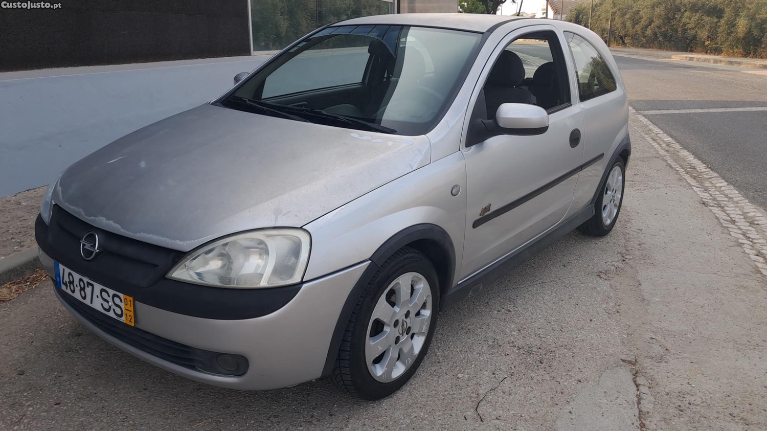 Opel Corsa 1.2 — fotografia 11