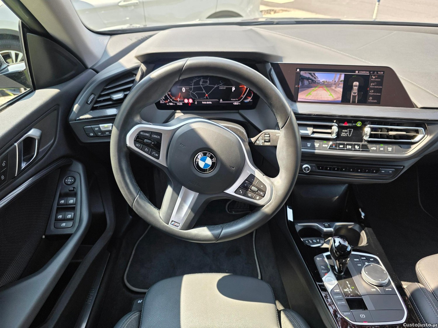 BMW 216 d Line Sport — fotografia 16