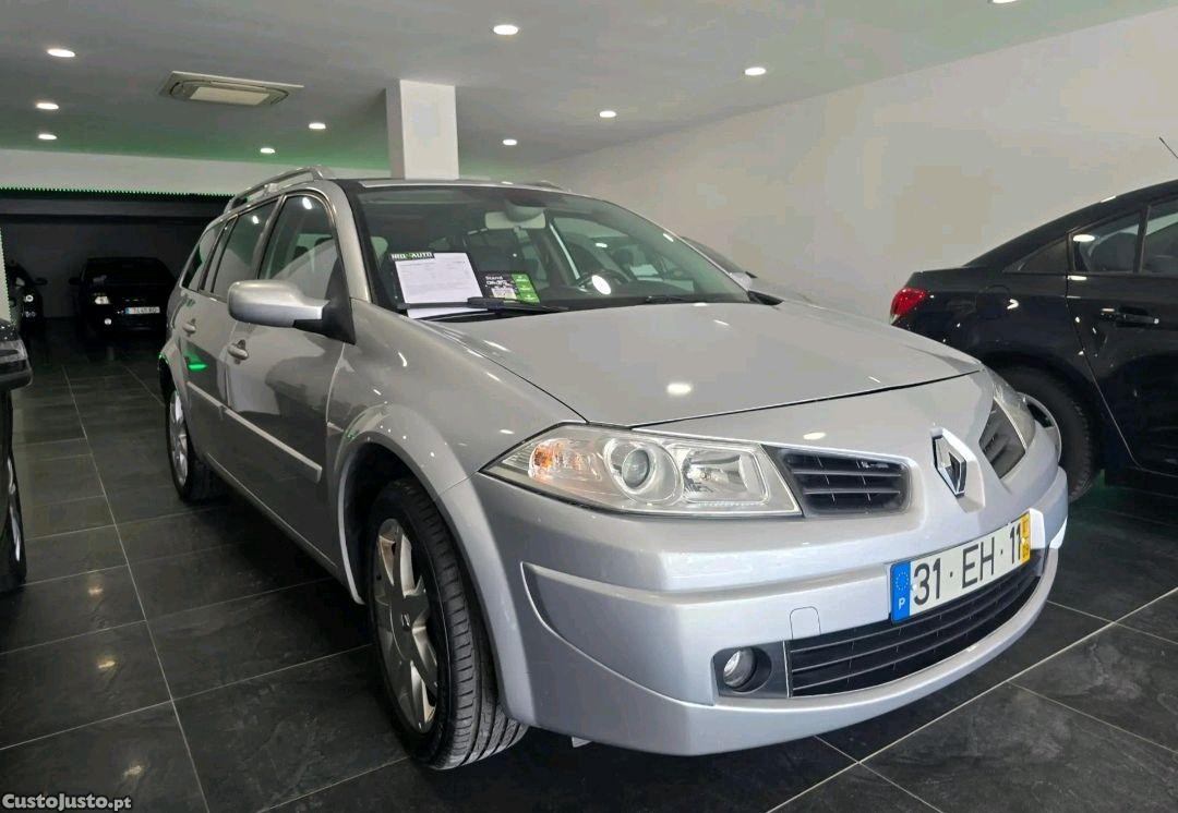 Renault Mégane 1.5 DCi — fotografia 3