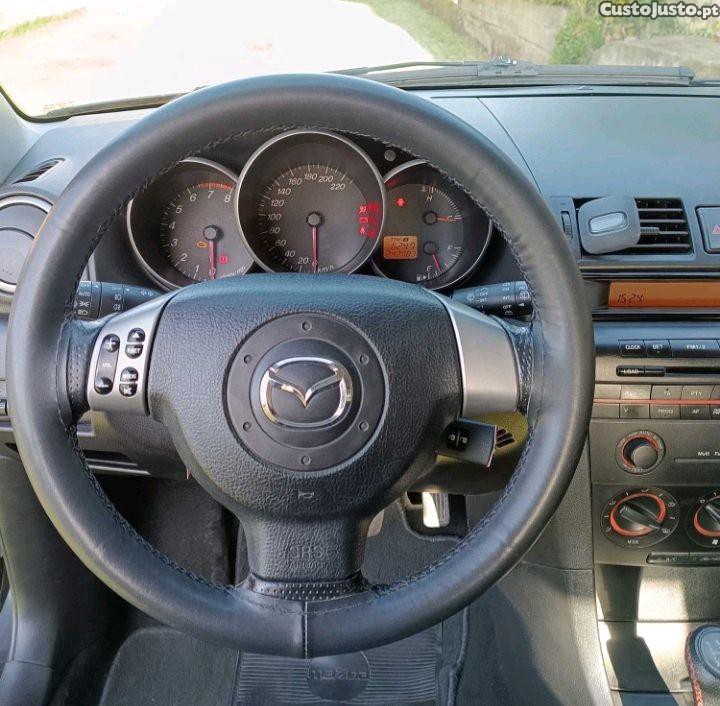 Mazda 3 1.4cc — fotografia 3