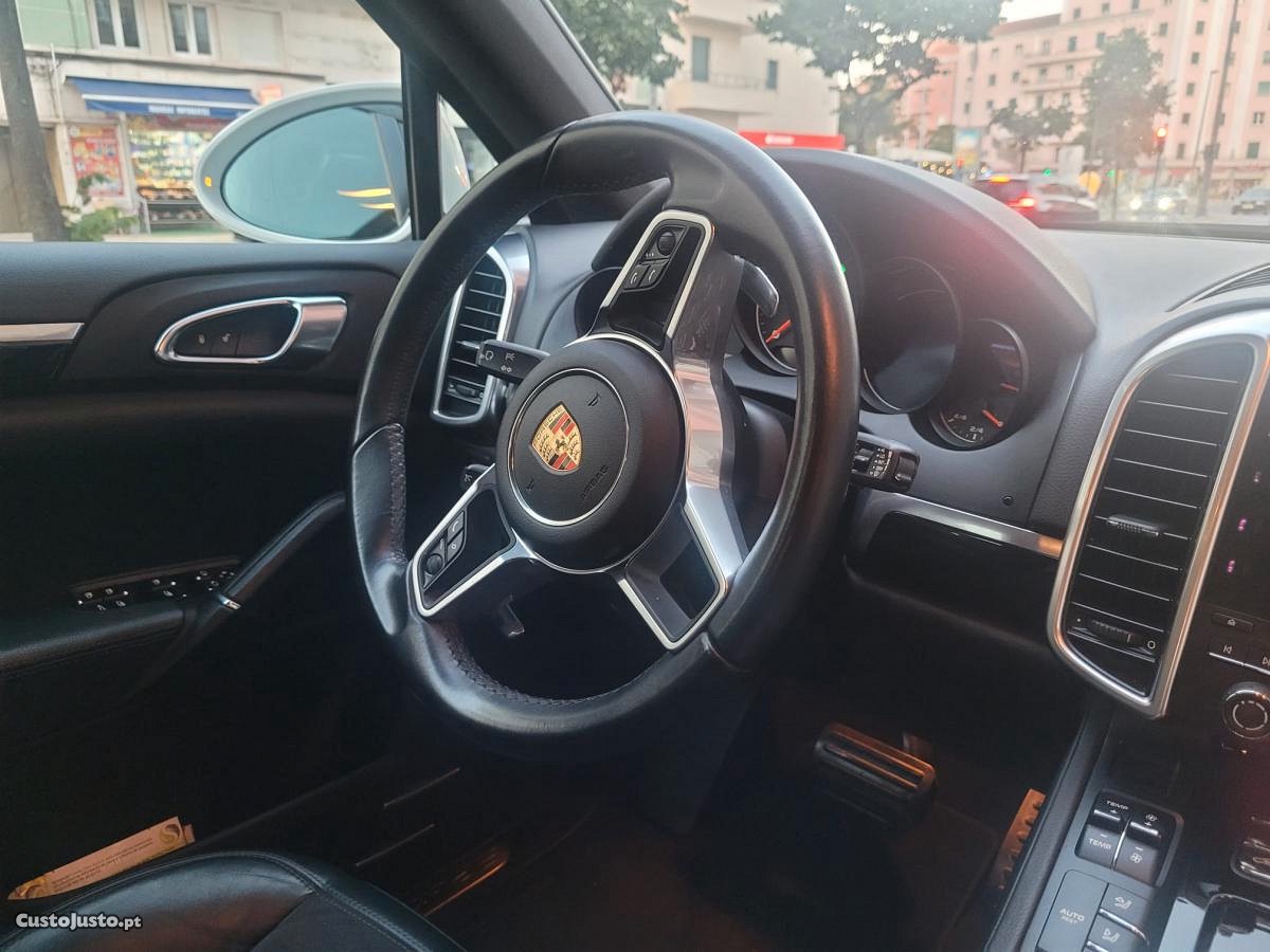Porsche Cayenne Platinum edition - 3.0 - Diesel - 17 — photo 5