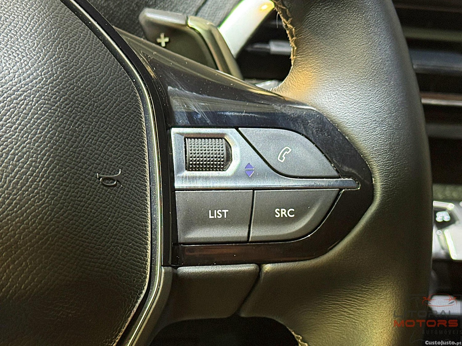 Peugeot 3008 1.2 PureTech Allure Pack EAT8 — fotografia 3