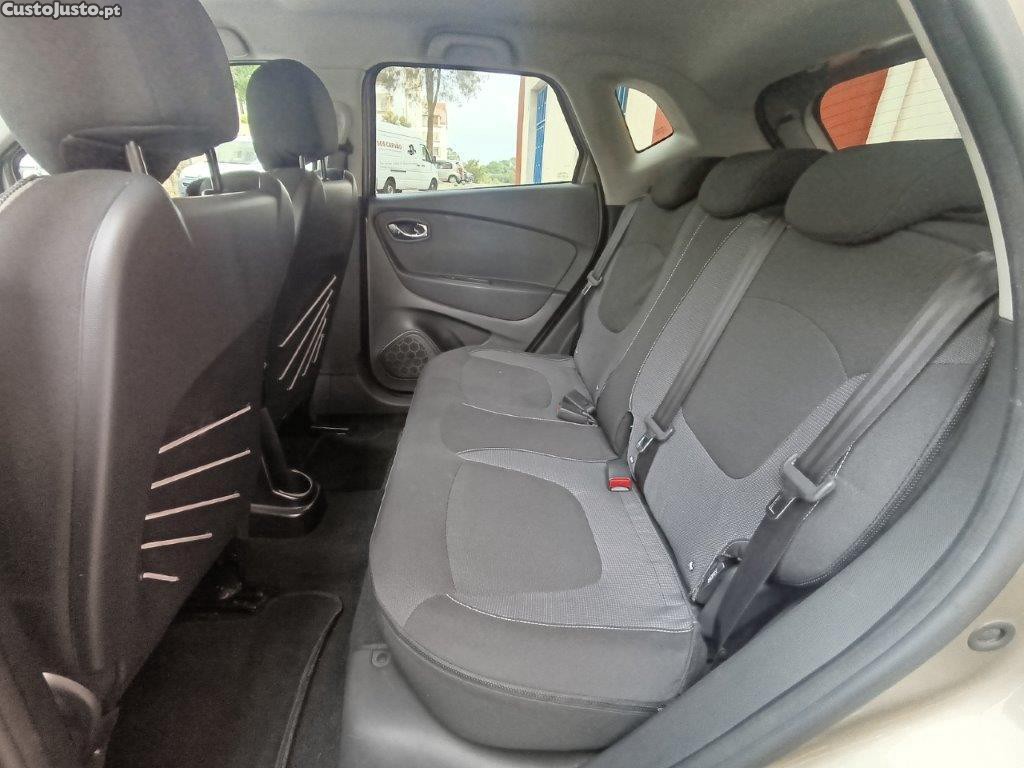 Renault Captur 0.9 TCe Exclusive 1 Dono Nacional — fotografia 5