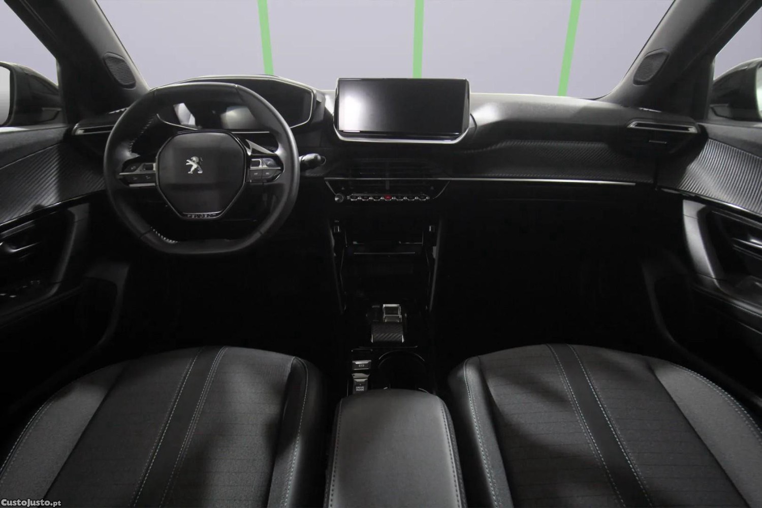 Peugeot e-2008 50 kWh Allure — fotografia 6