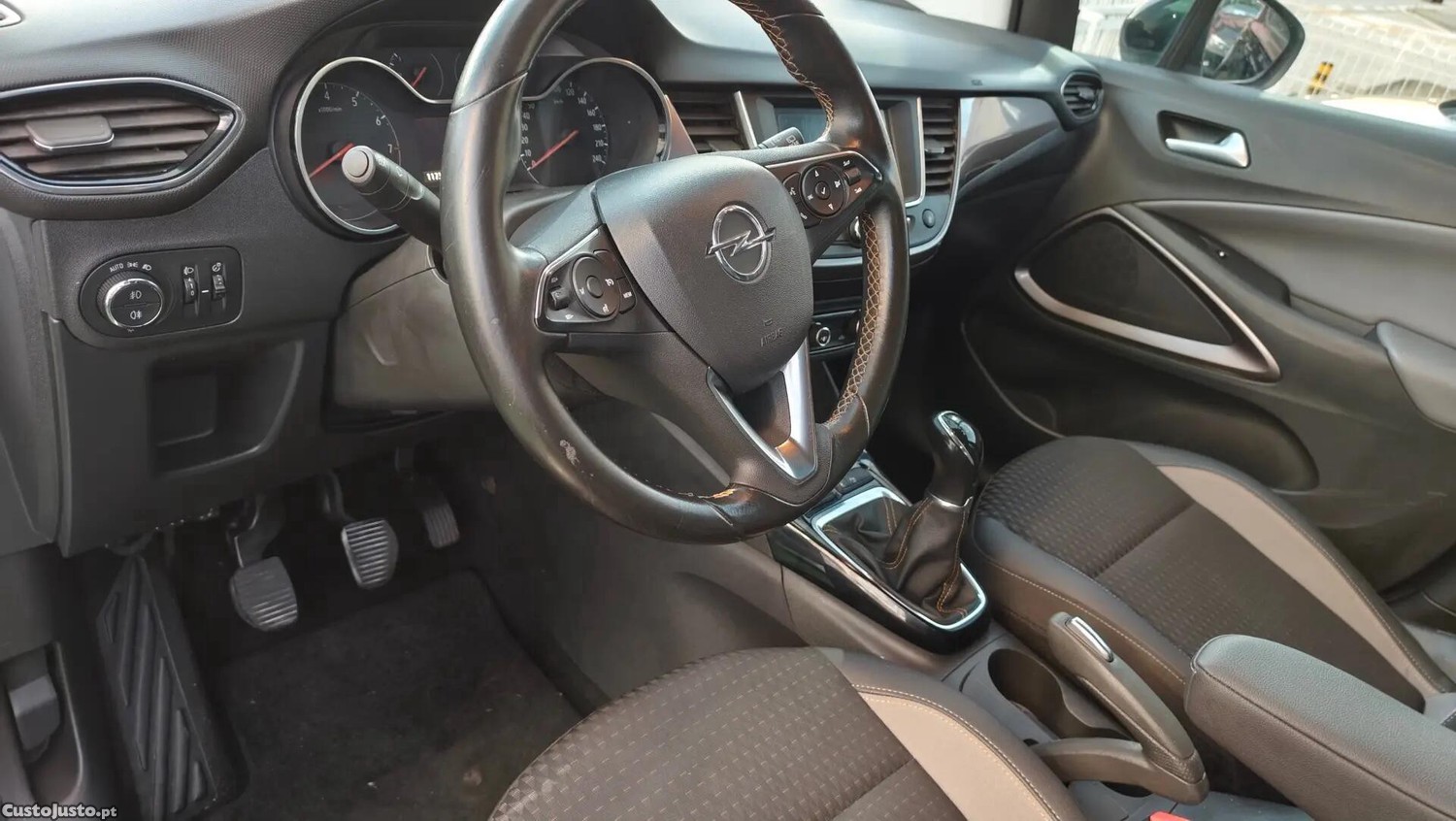 Opel Crossland X 1.2 Innovation FlexFuel — fotografia 8