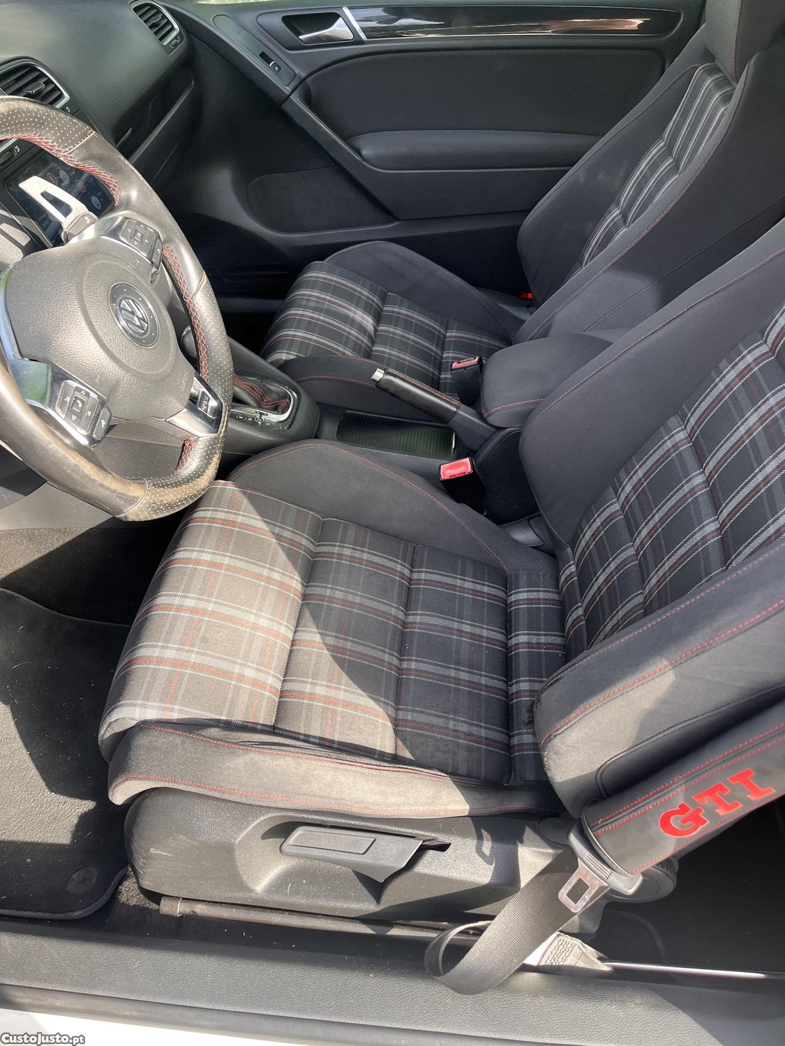 Volkswagen Golf 6 GTI DSG — fotografia 6