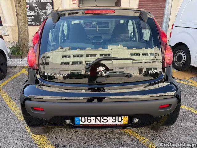 Peugeot 107 1.0 access — fotografia 9