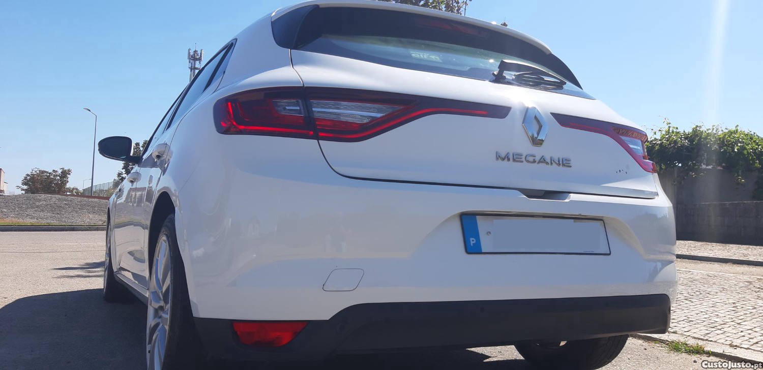 Renault Mégane 1.5 DCI — fotografia 6