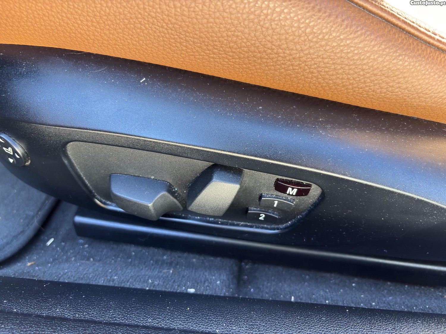 BMW 320 Pack M lci — fotografia 2