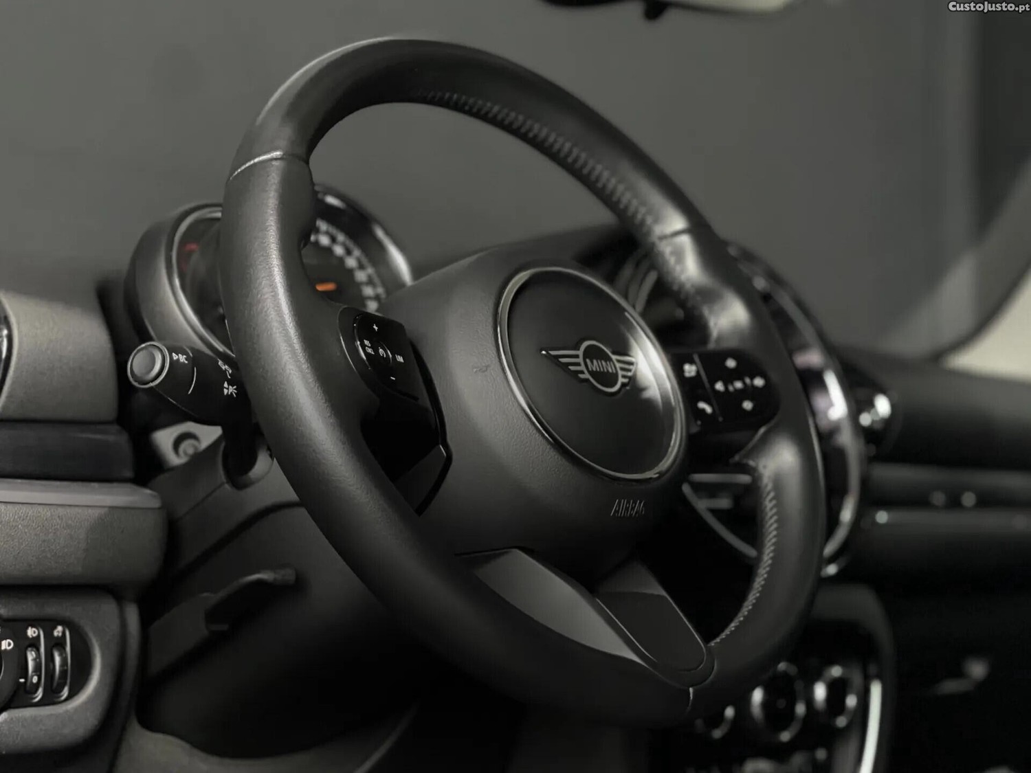 MINI Clubman LCI One D Auto — fotografia 10