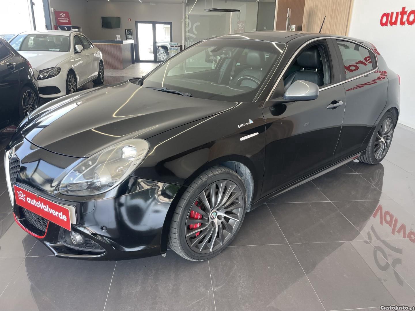 Alfa Romeo Giulietta 2.0 JTDm Exclusive J18 — photo 3