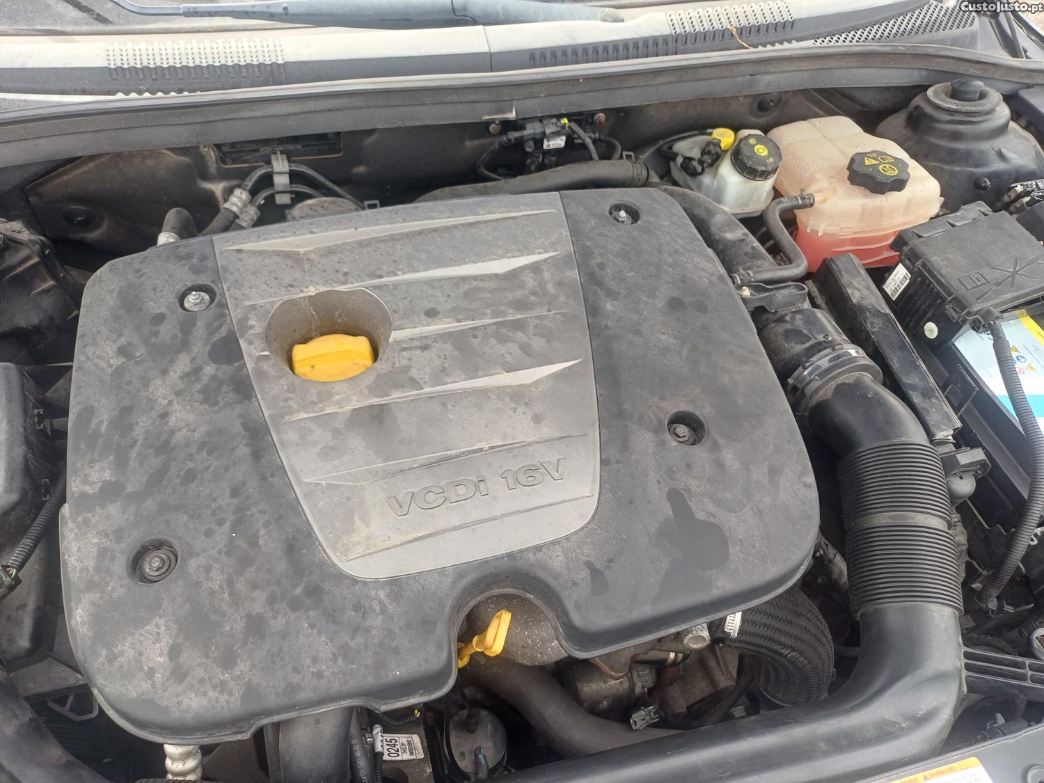 Chevrolet Cruze 2.0 — fotografia 4