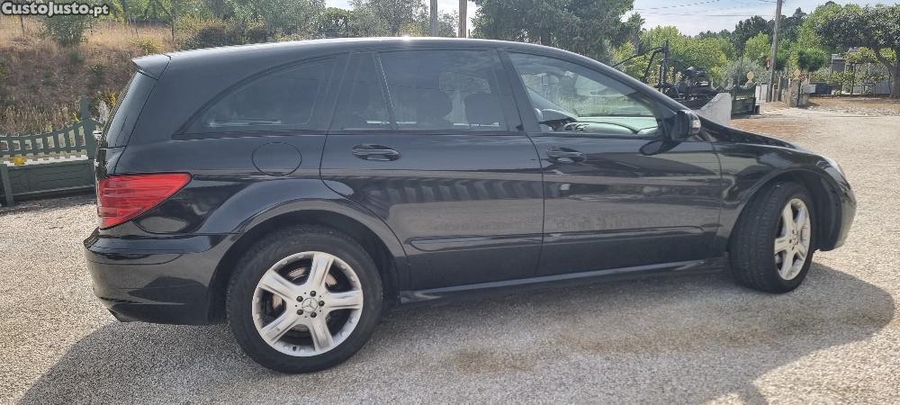 Mercedes-Benz R 320 CDI — fotografia 5