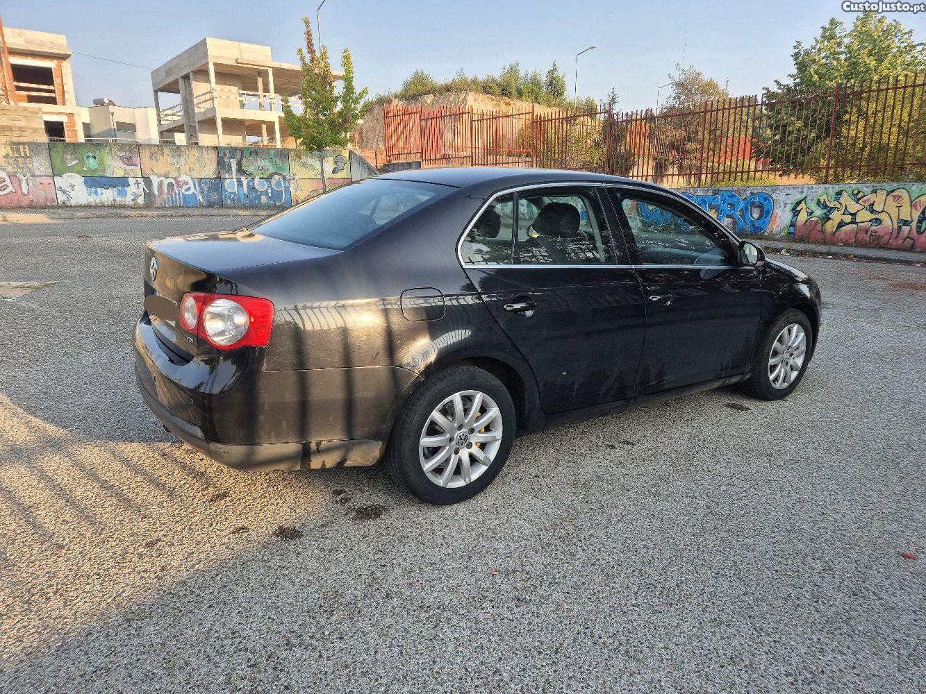 Volkswagen Jetta 1.9 Tdi 105cv — fotografia 7