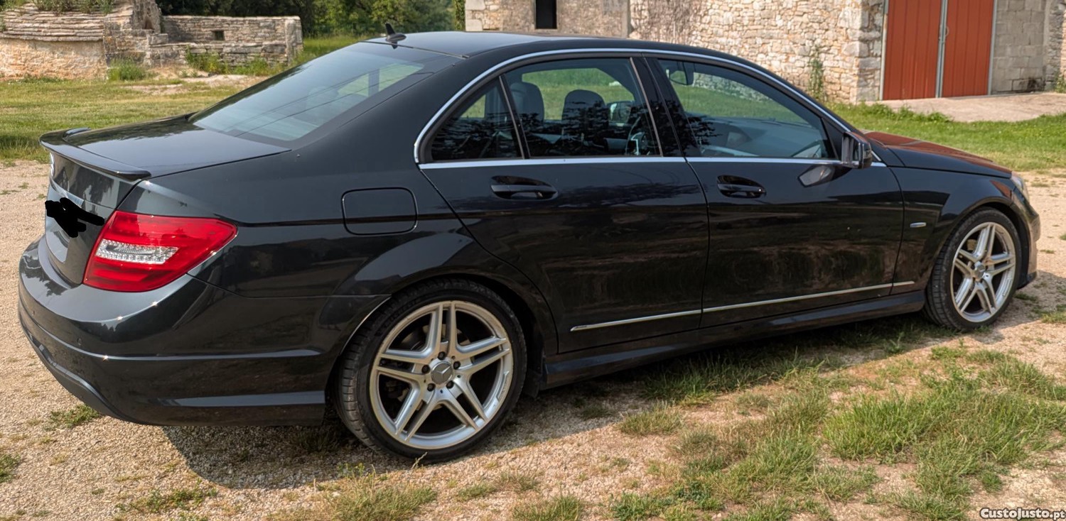 Mercedes-Benz C 250 Avantgarde BlueEfficiency Aut — fotografia 2