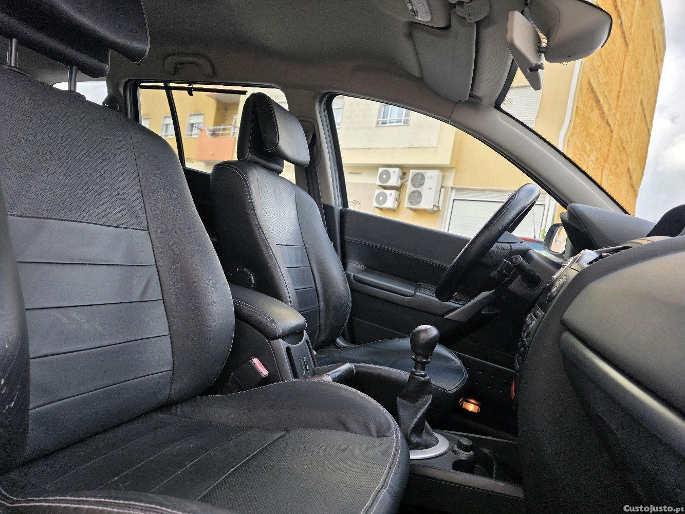 Renault Mégane 164.000km — fotografia 4