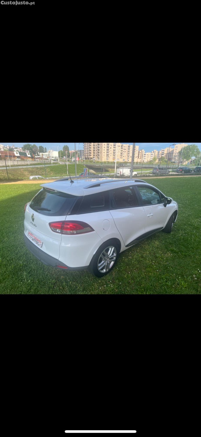 Renault Clio BOSE 2019 — fotografia 14