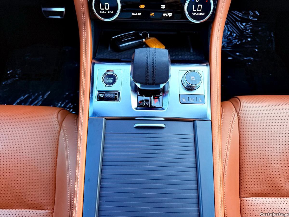 Jaguar F-Pace P400e R-Dynamic — fotografia 41