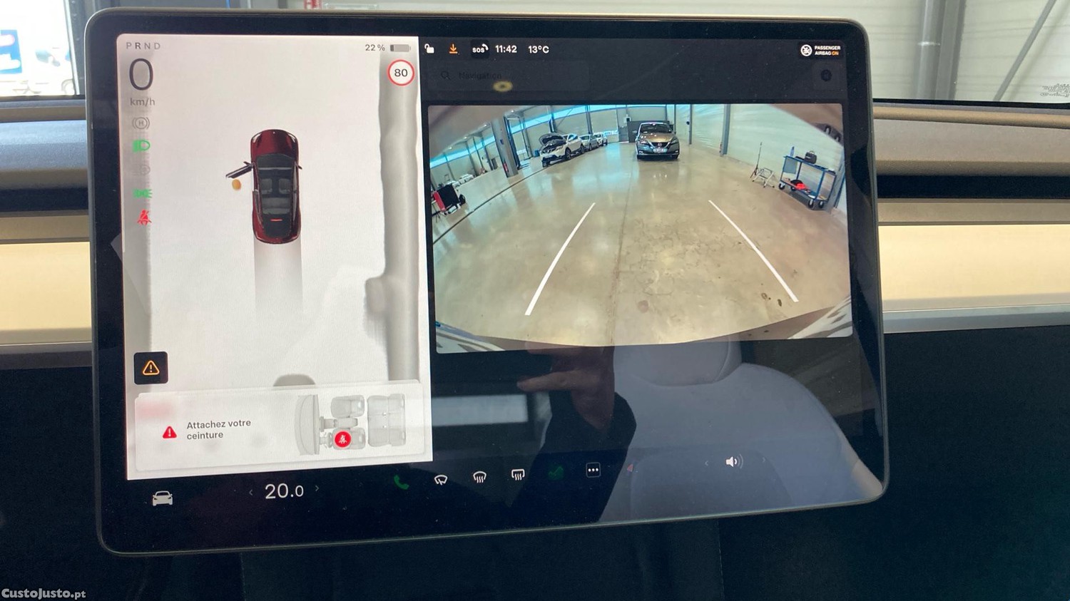 Tesla Model Y Long Range Dual Motor 514cv — fotografia 4