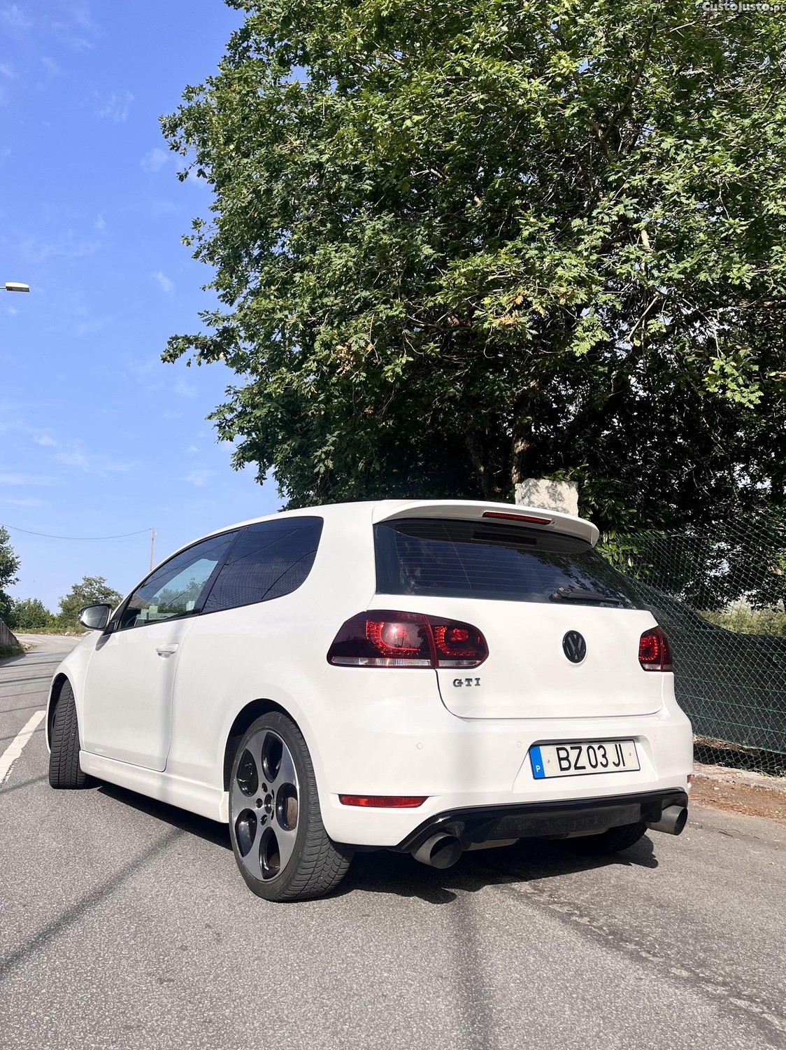 Volkswagen Golf 6 GTI DSG — fotografia 4