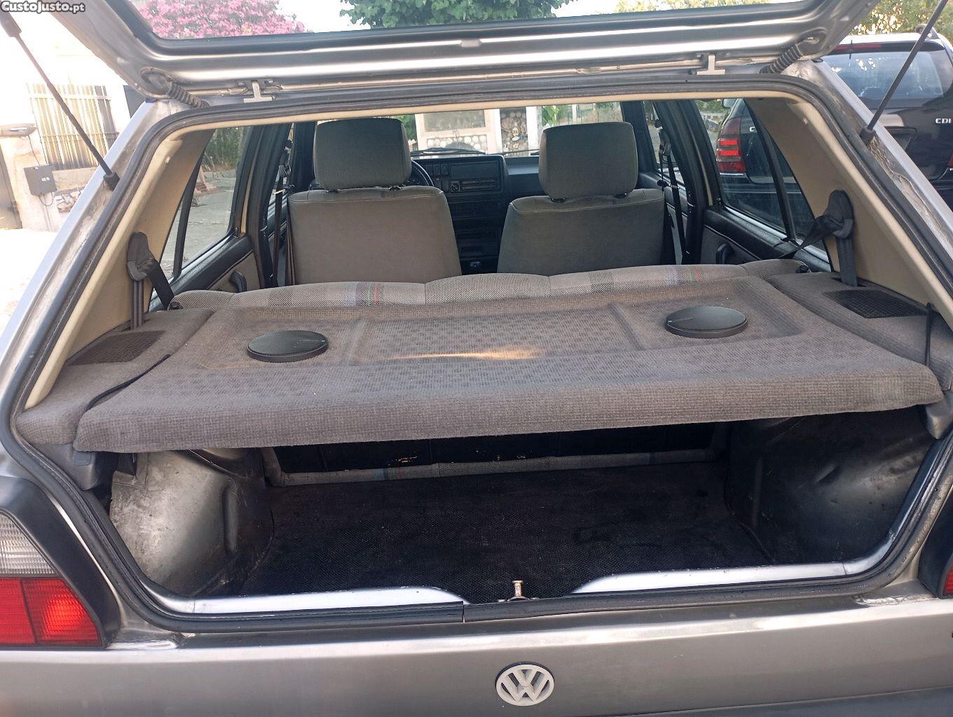 Volkswagen Golf 1.3 — fotografia 4