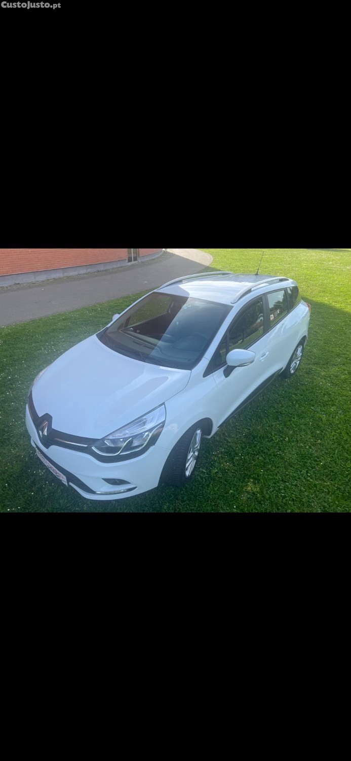 Renault Clio BOSE 2019 — fotografia 16