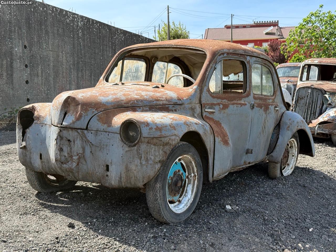 Renault  4cv Joaninha — photo 3