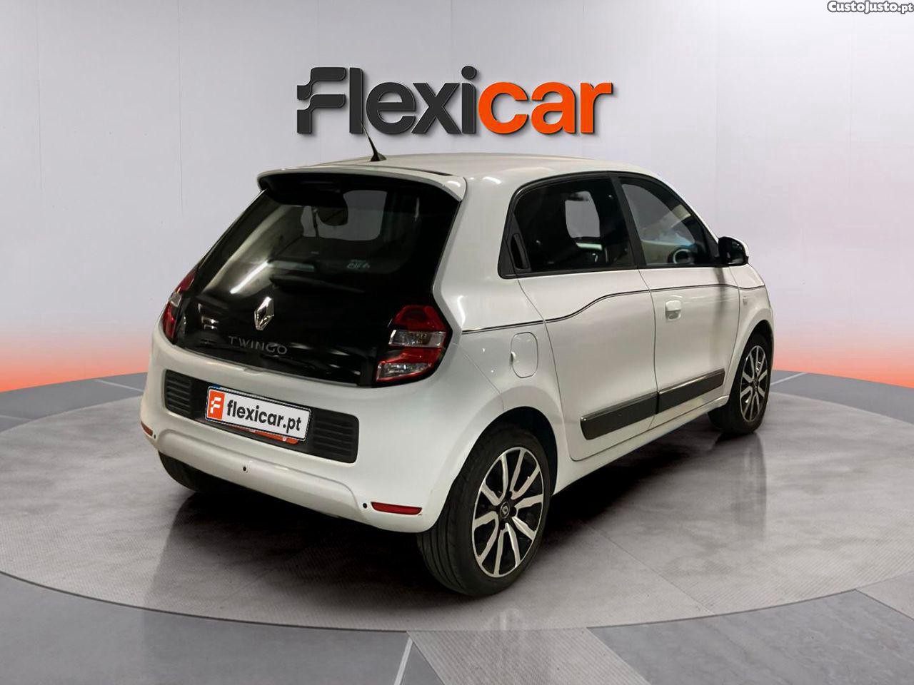 Renault Twingo 1.0 SCe Dynamique — fotografia 19