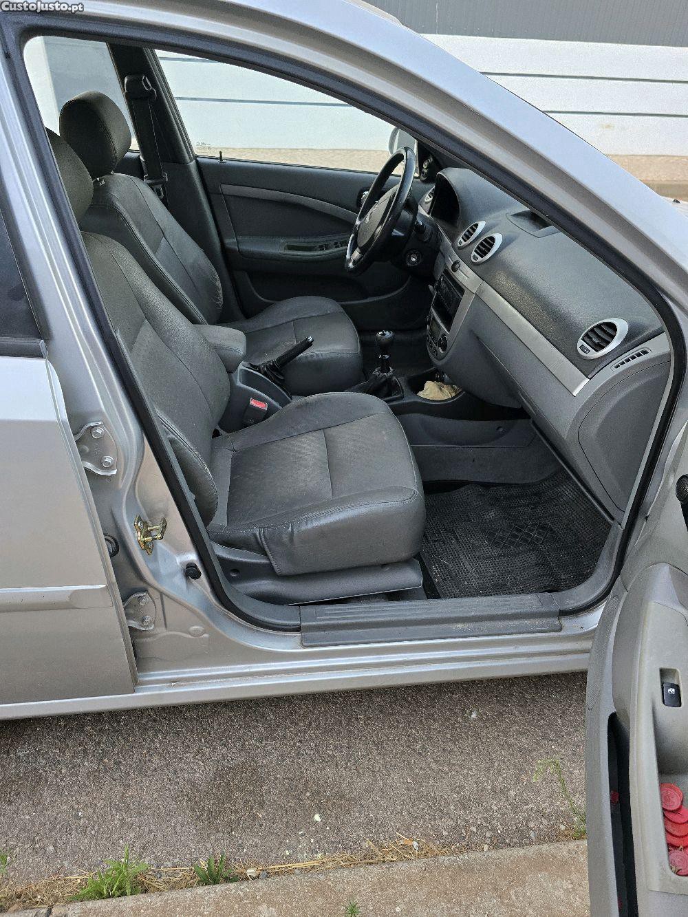 Chevrolet Nubira SW CDX — fotografia 6
