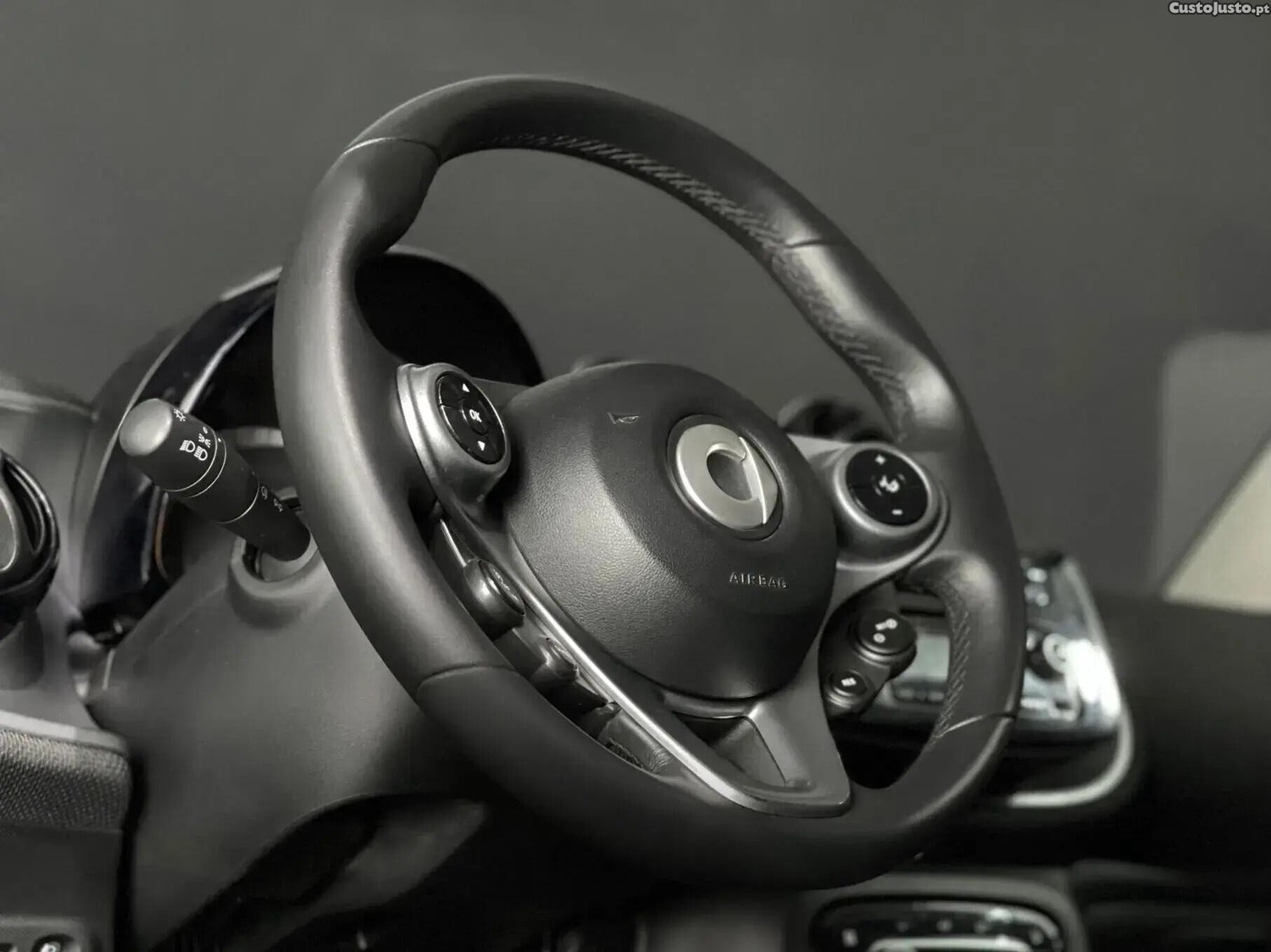 Smart Fortwo EQ Passion 3d — fotografia 10