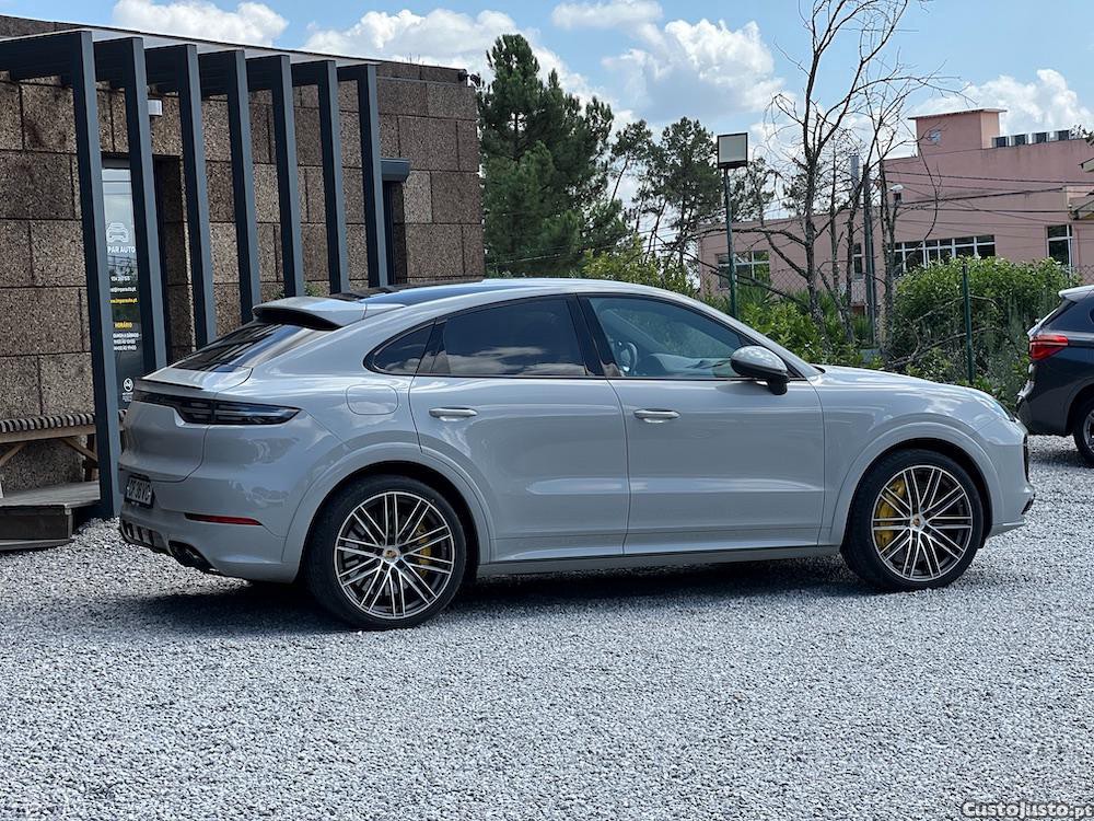 Porsche Cayenne E-Hybrid Pulg-in 462cv — fotografia 8