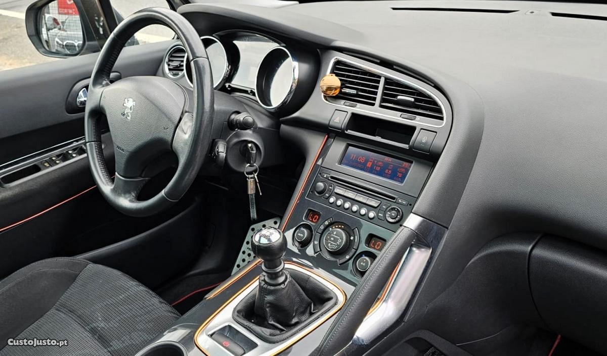 Peugeot 3008 1.6HDi Business Line NACIONAL — fotografia 8