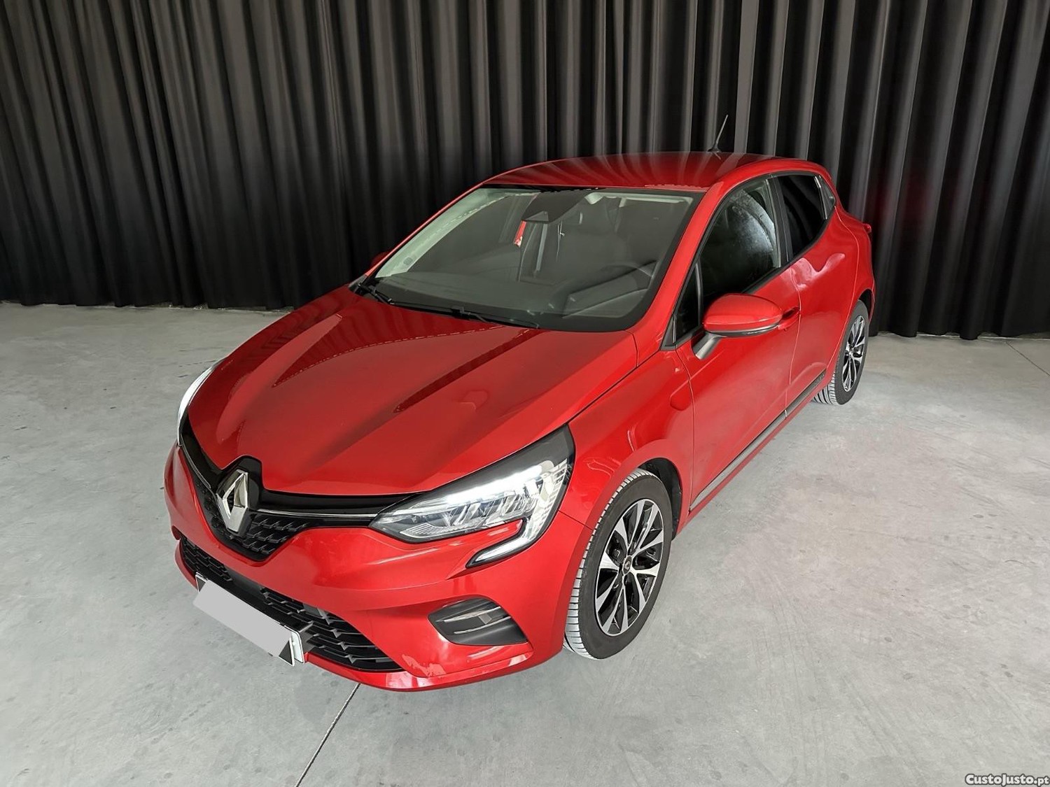 Renault Clio 1.0 TCe Intens — fotografia 11