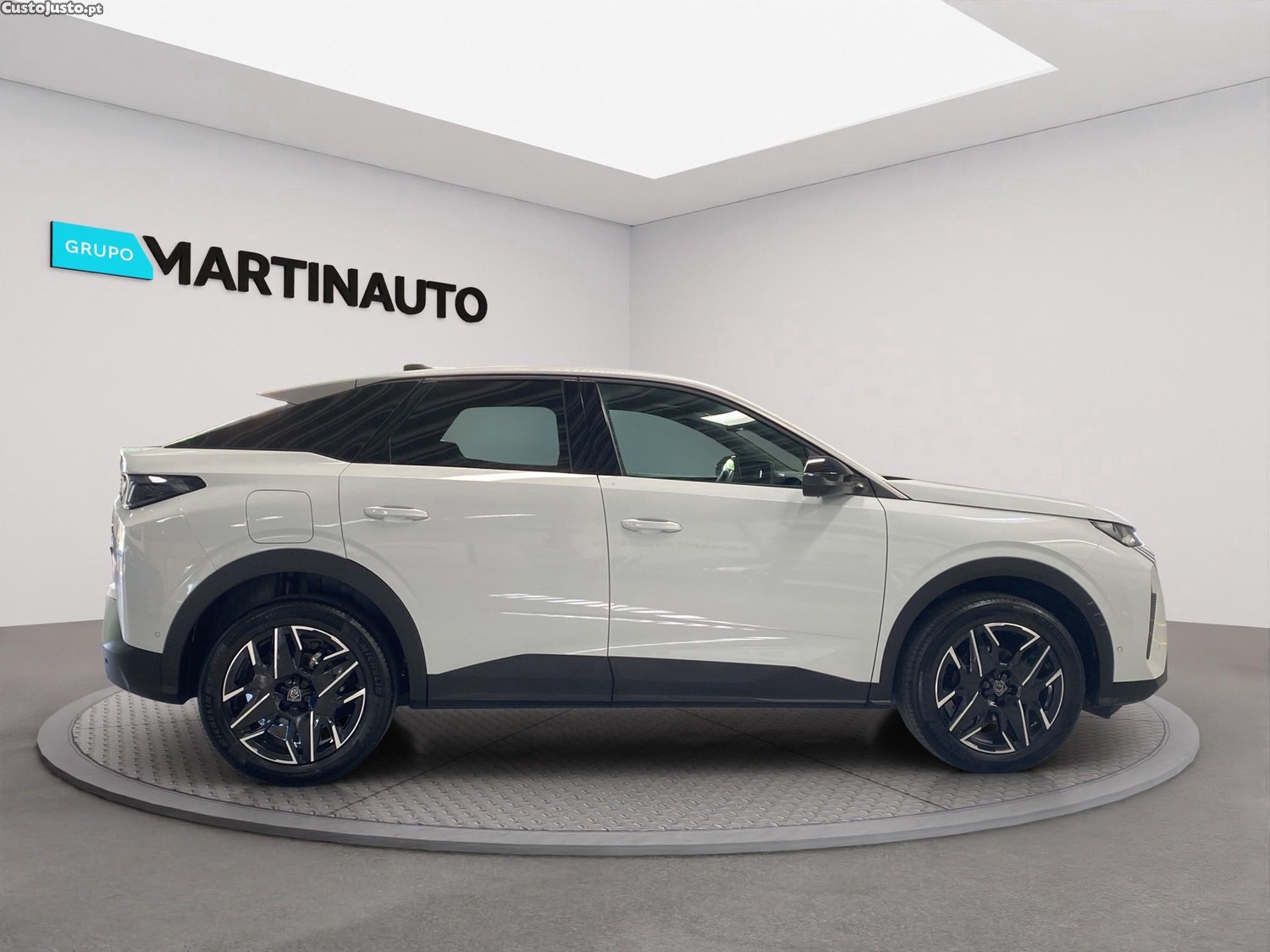 Peugeot 3008 1.2 Hybrid Allure e-DCS6 — fotografia 19