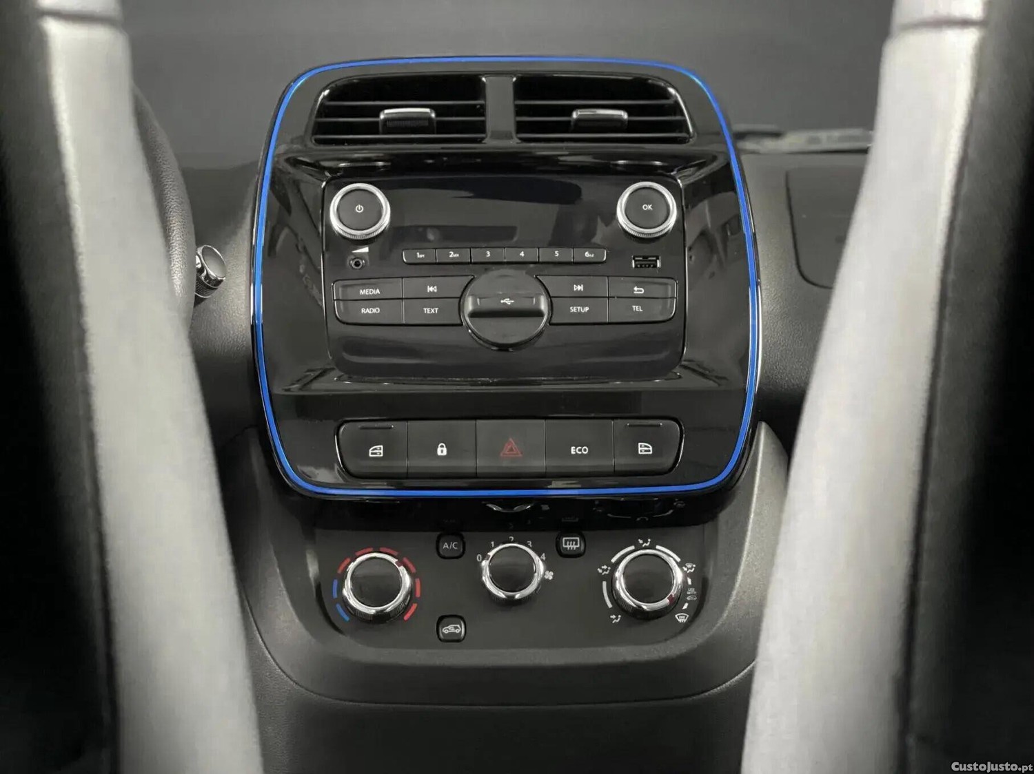Dacia Spring Electric 45 Comfort — fotografia 4
