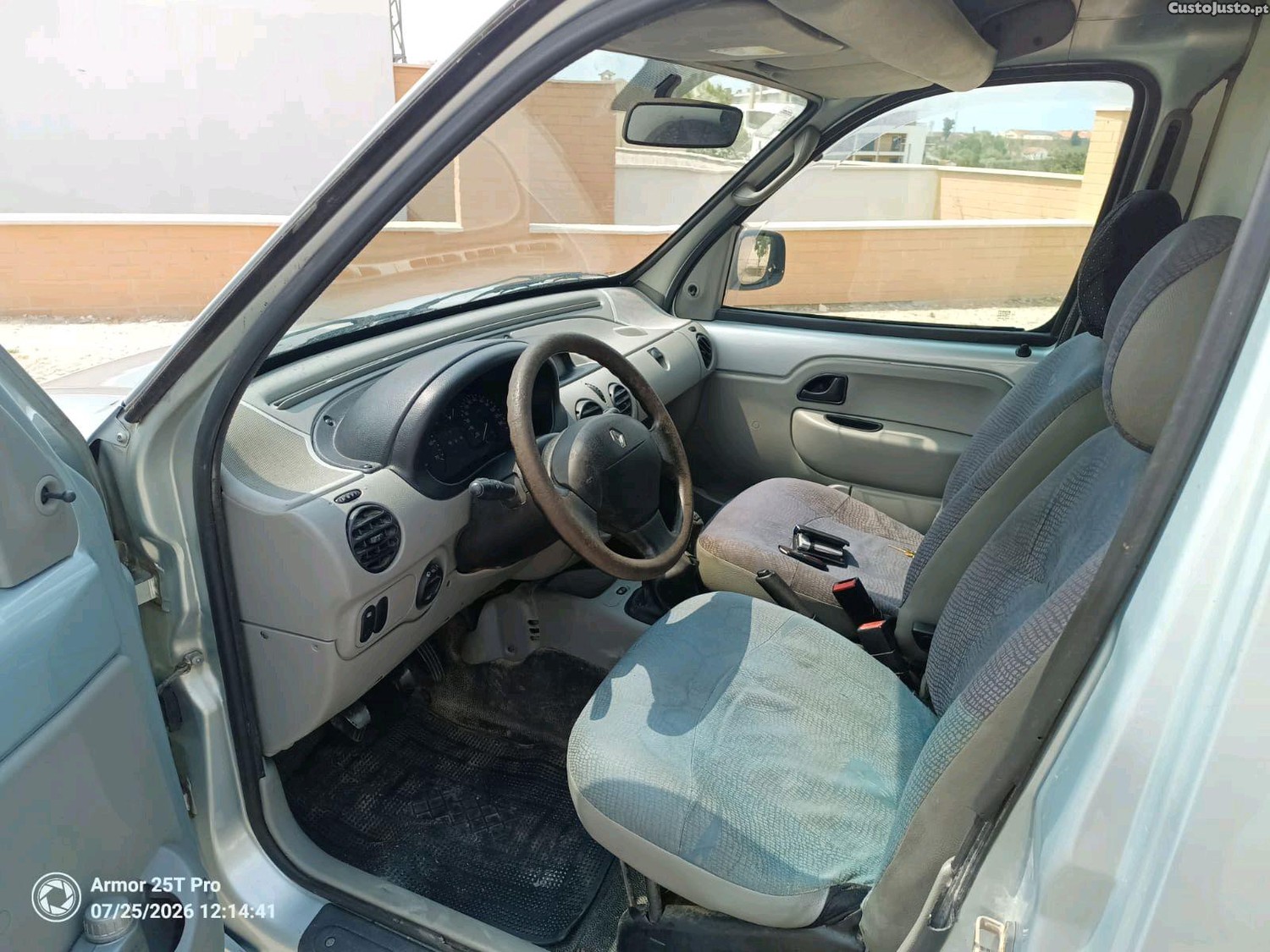 Renault Kangoo 1.9 DTI Fibrada — fotografia 7