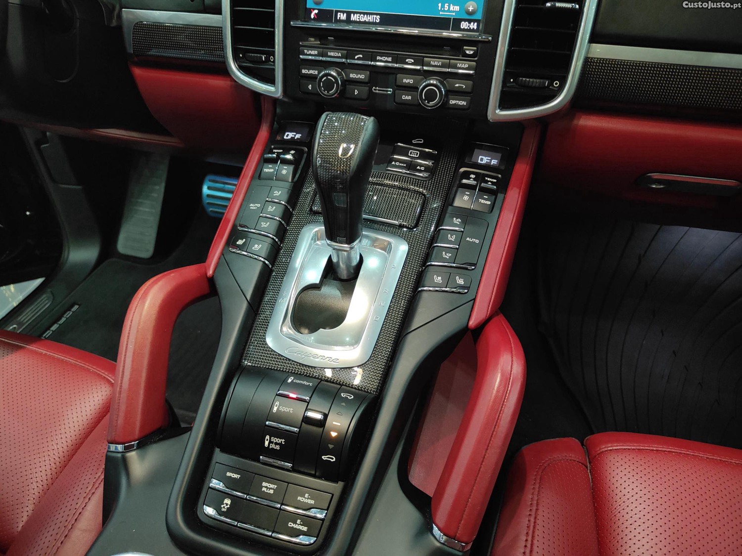 Porsche Cayenne S E-Hybrid Platinum Edition — fotografia 6