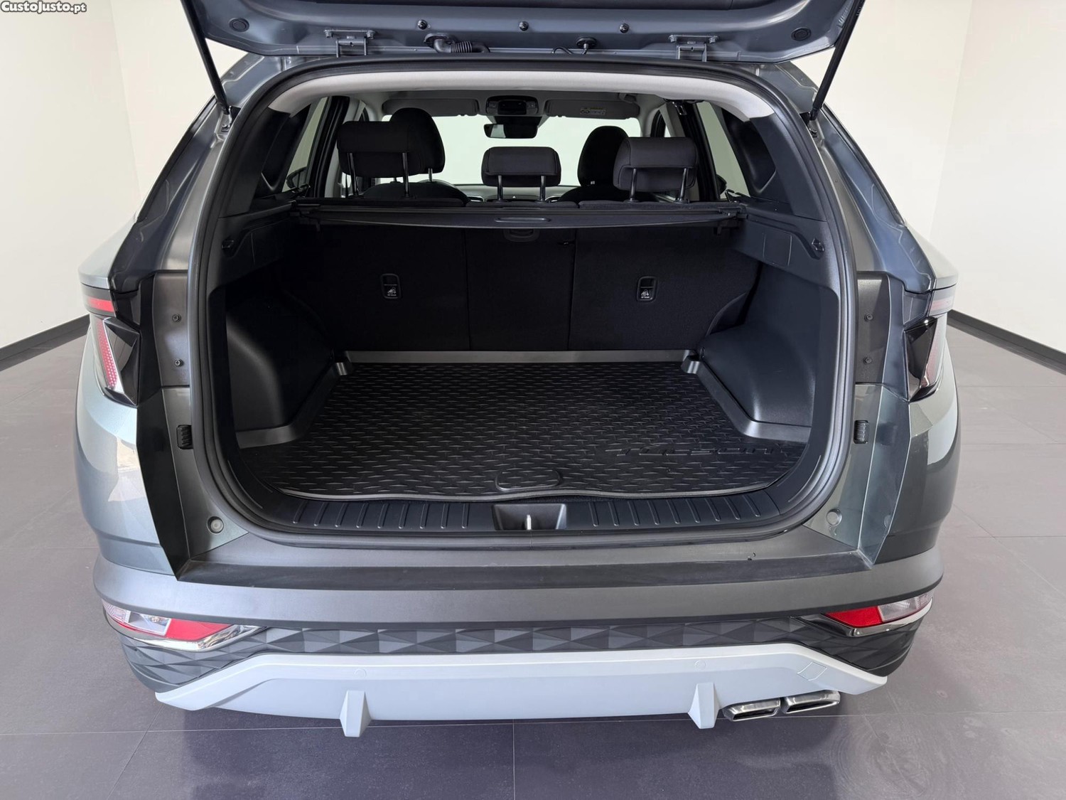 Hyundai Tucson 1.6 T-GDI HEV PREMIUM 230 CV - NACIONAL - 27419 KM — fotografia 4