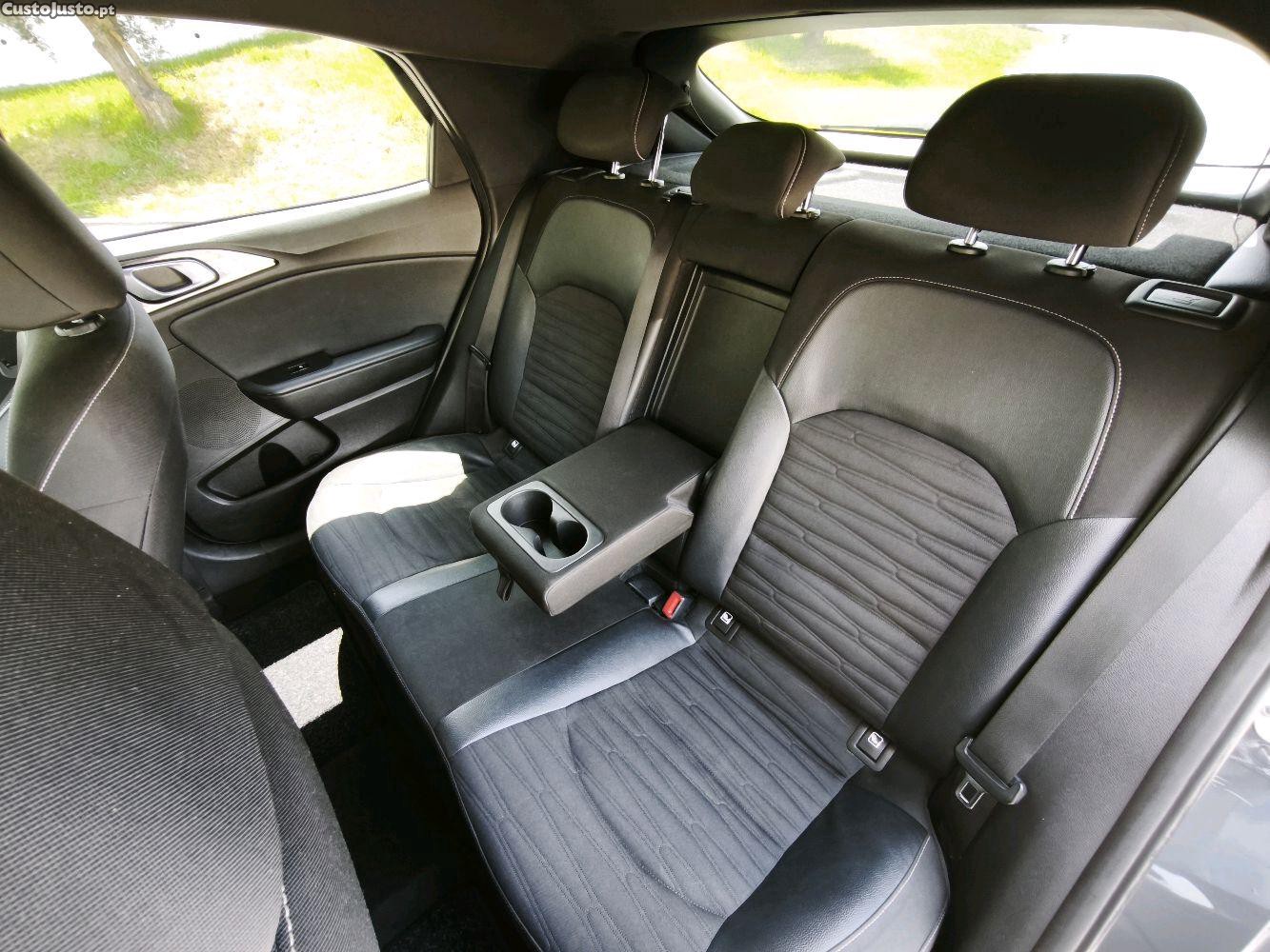 Kia XCeed 1.0 T-GDI 120cv GT LINE — fotografia 6