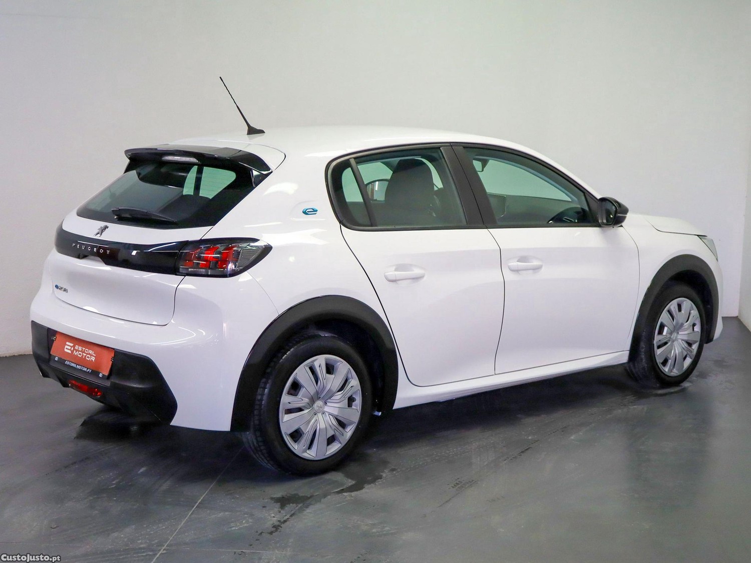 Peugeot 208 50 kWh Active — fotografia 19