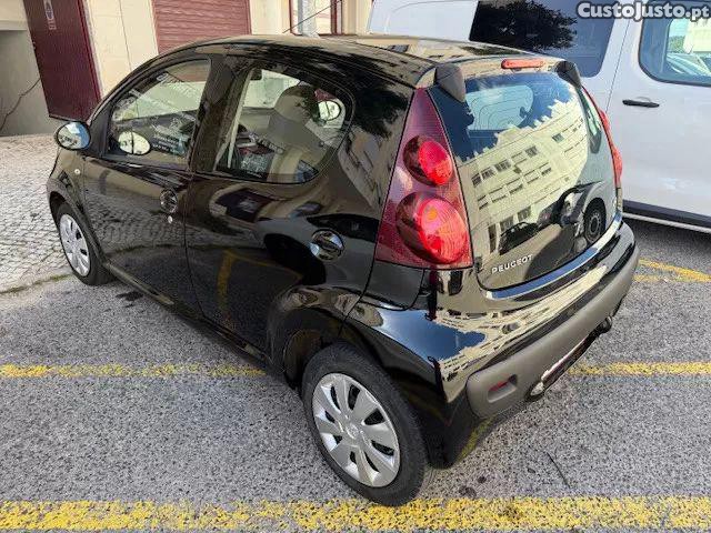 Peugeot 107 1.0 access — fotografia 7
