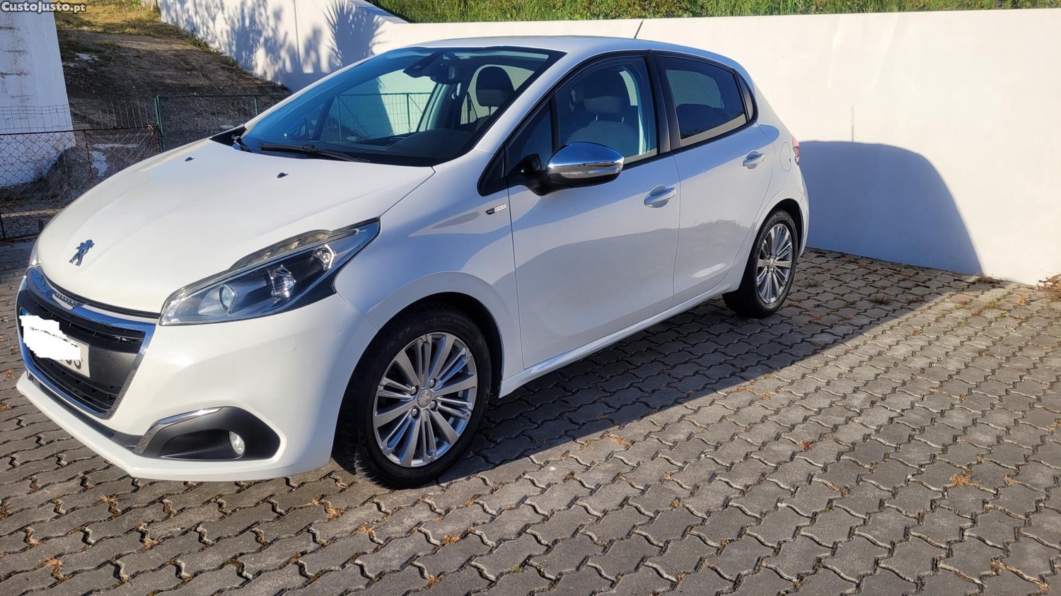Peugeot 208 1.2 VTI 82 CV 83697KM — fotografia 11