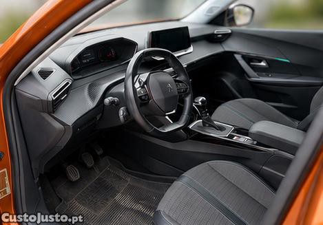 Peugeot 2008 1.2 PureTech Allure 100cv — fotografia 7