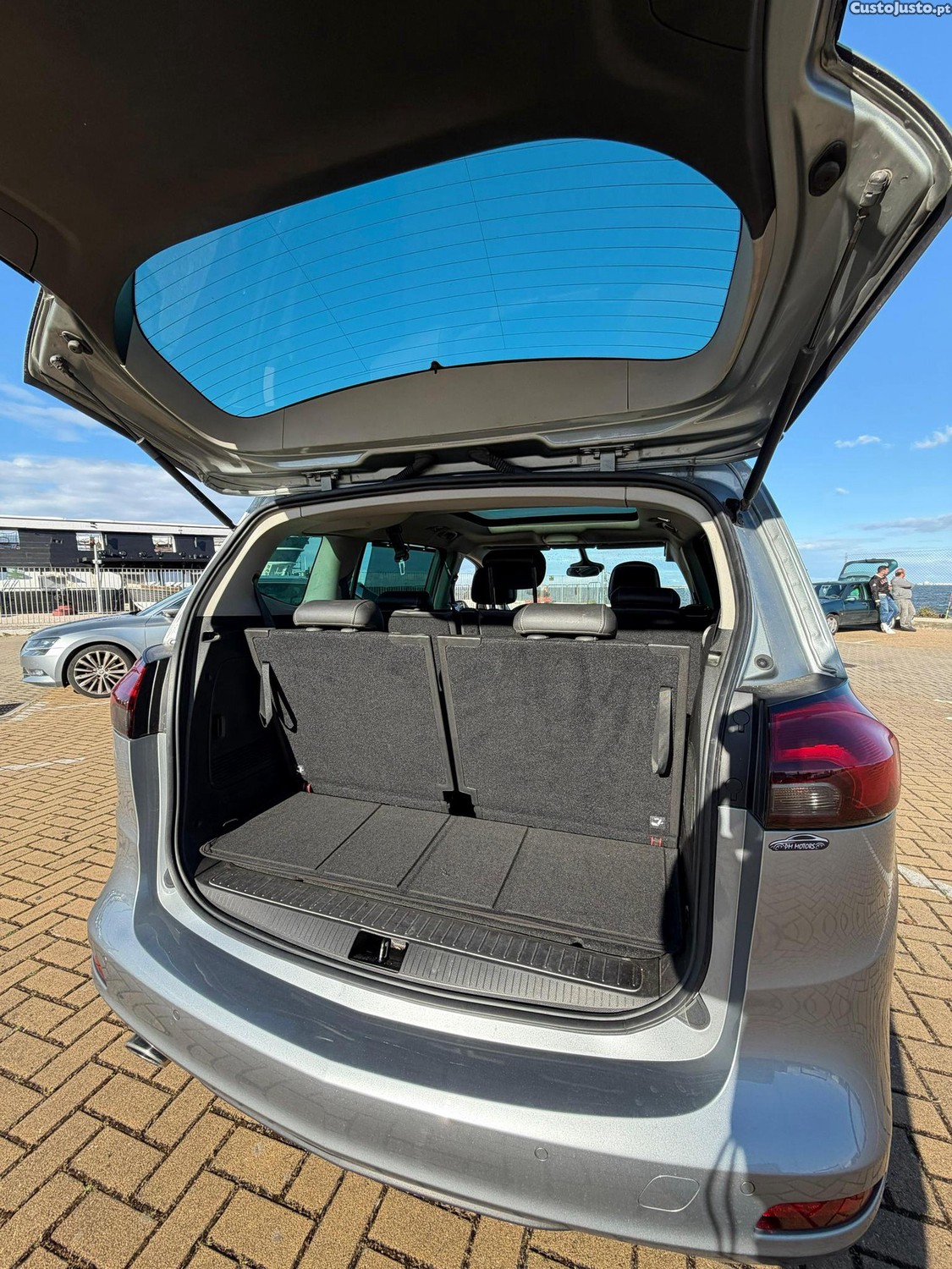 Opel Zafira 2.0 Cdti -165cv — fotografia 11