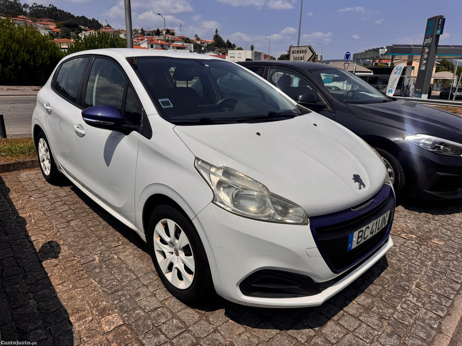 Peugeot 208 1.0 VTi Access — fotografia 11