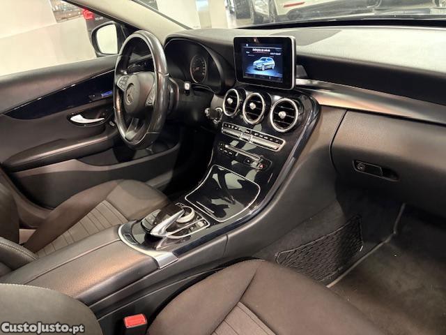 Mercedes-Benz C 180 d 7G-Tronic Exclusive — fotografia 10