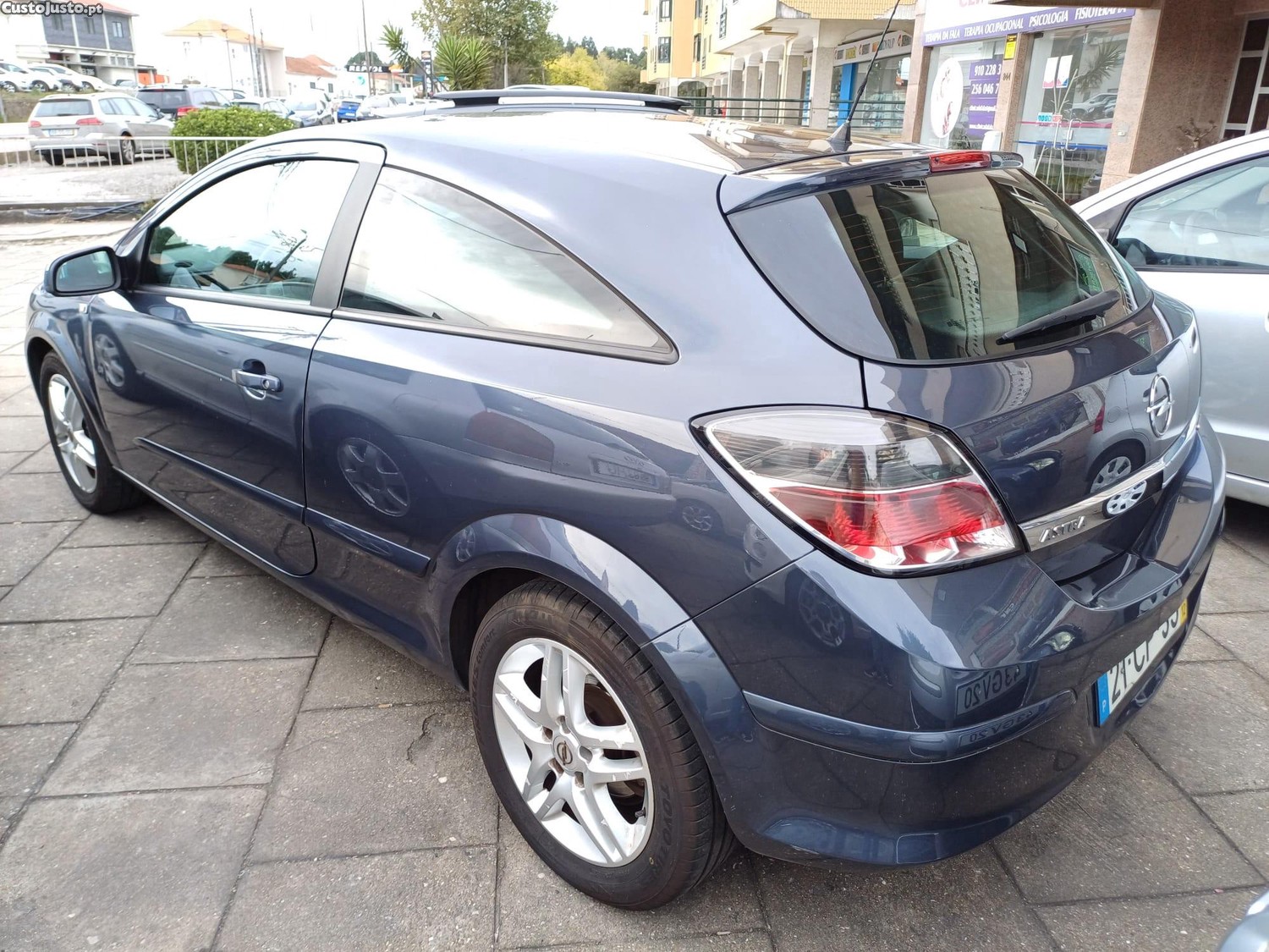 Opel Astra Diesel GTCiucAntigoNacional — fotografia 9